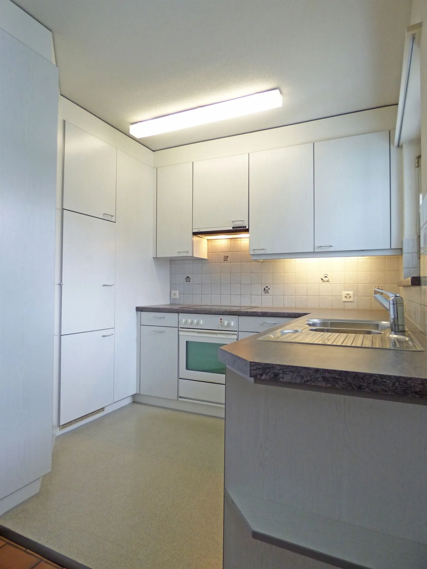 Preiswerte Wohnung in zentraler Lage - Foto 9 von 11