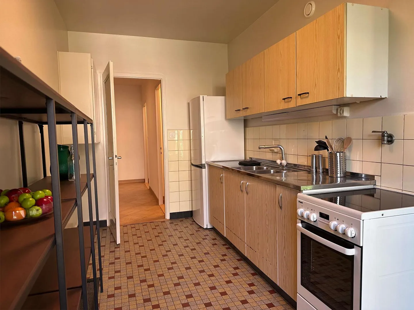 Coliving connesso a Vernier con accesso alla città e comfort comunitario - Foto 12 di 25