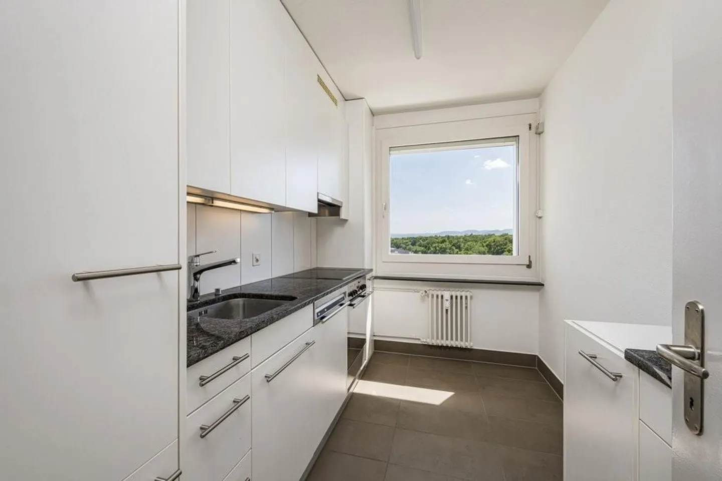 Cozy apartment in Birsfelden sought? - Photo 2 of 5