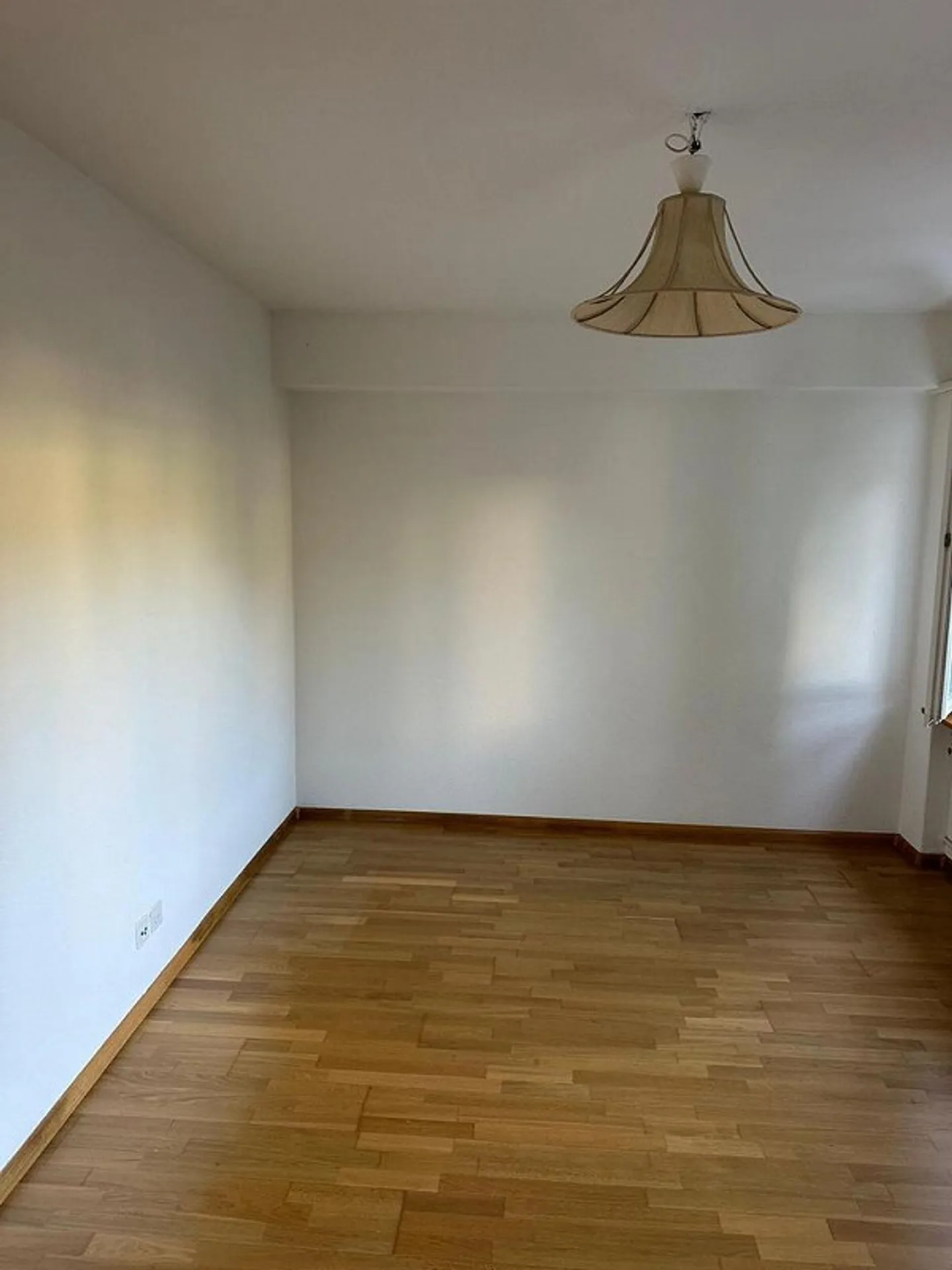 Appartamento accogliente di 2.5 stanze - Foto 3 di 4