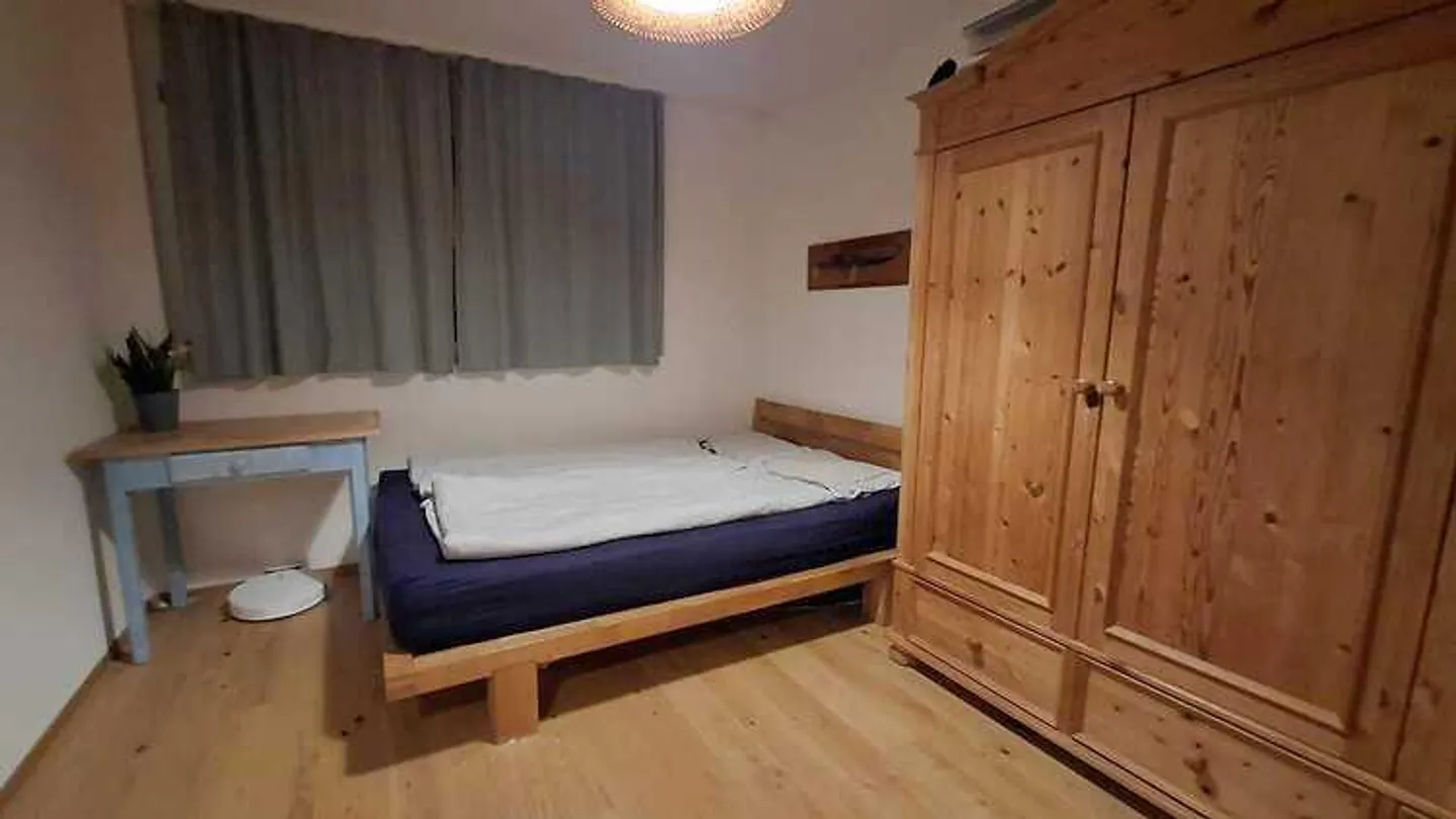 APPARTEMENT 3½ PIÈCES À WATTENWIL (BE), MEUBLÉ, TEMPORAIRE - Photo 7 sur 10