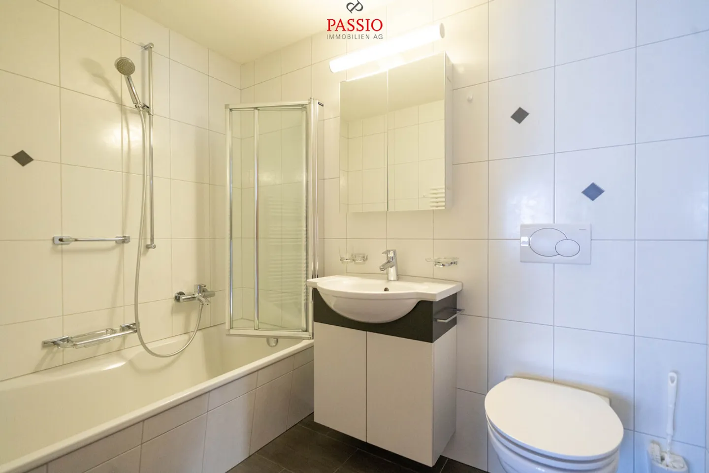 Spacious 3.5-room apartment with Alpine panorama and large balcony - Photo 9 of 19