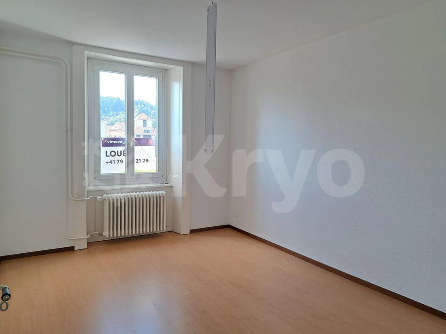 Rue du Commerce 89 - App. 3 p EINE NETTE KAUTION WIRD ANGEBOTEN - Photo 4 of 8