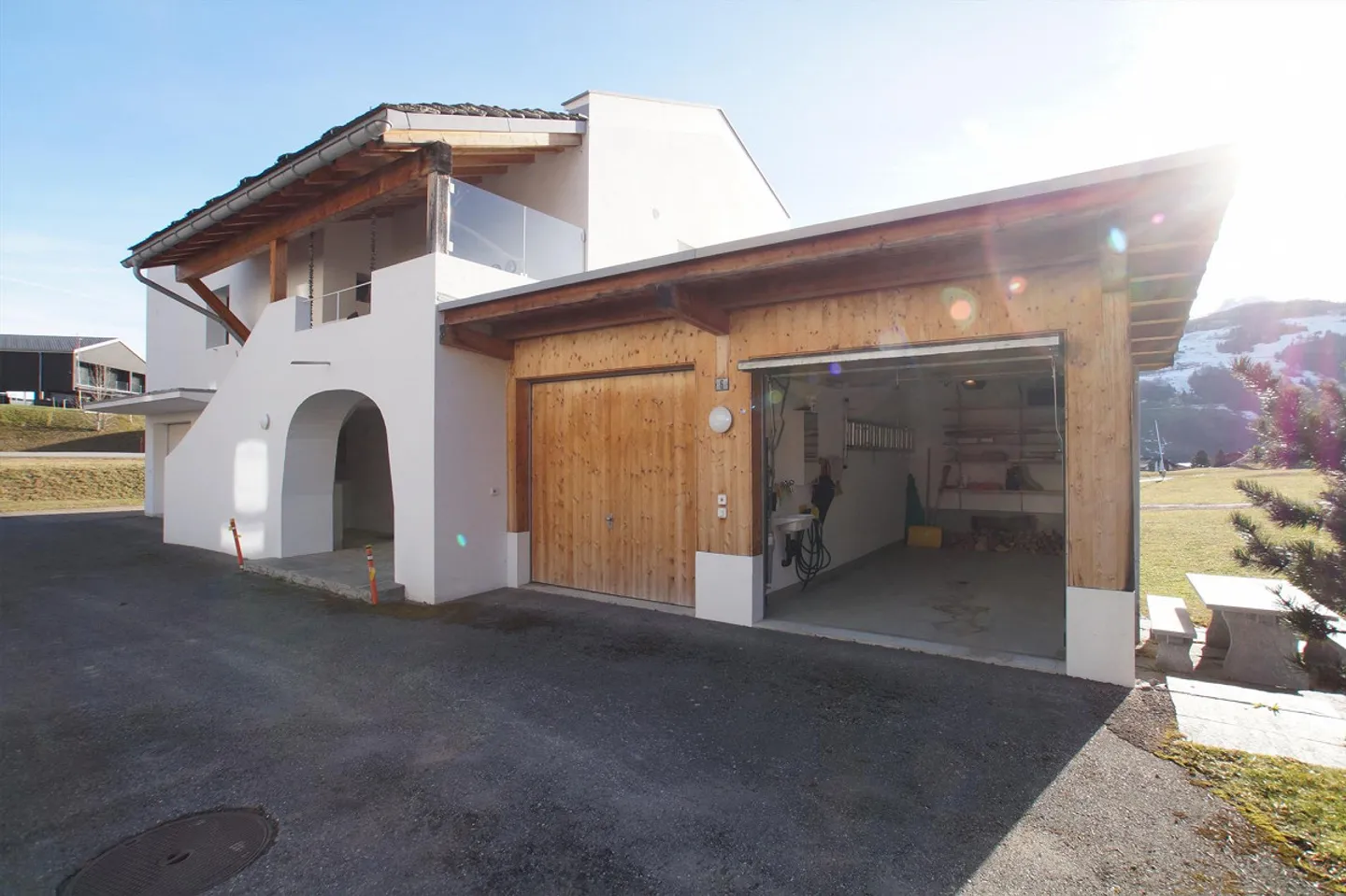 Appartement moderne 3.5 pièces dans le meilleur emplacement - Photo 2 sur 23