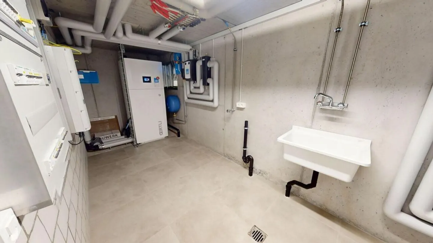 Nuova casa bifamiliare di 4½ stanze con stanze aggiuntive - Foto 16 di 20