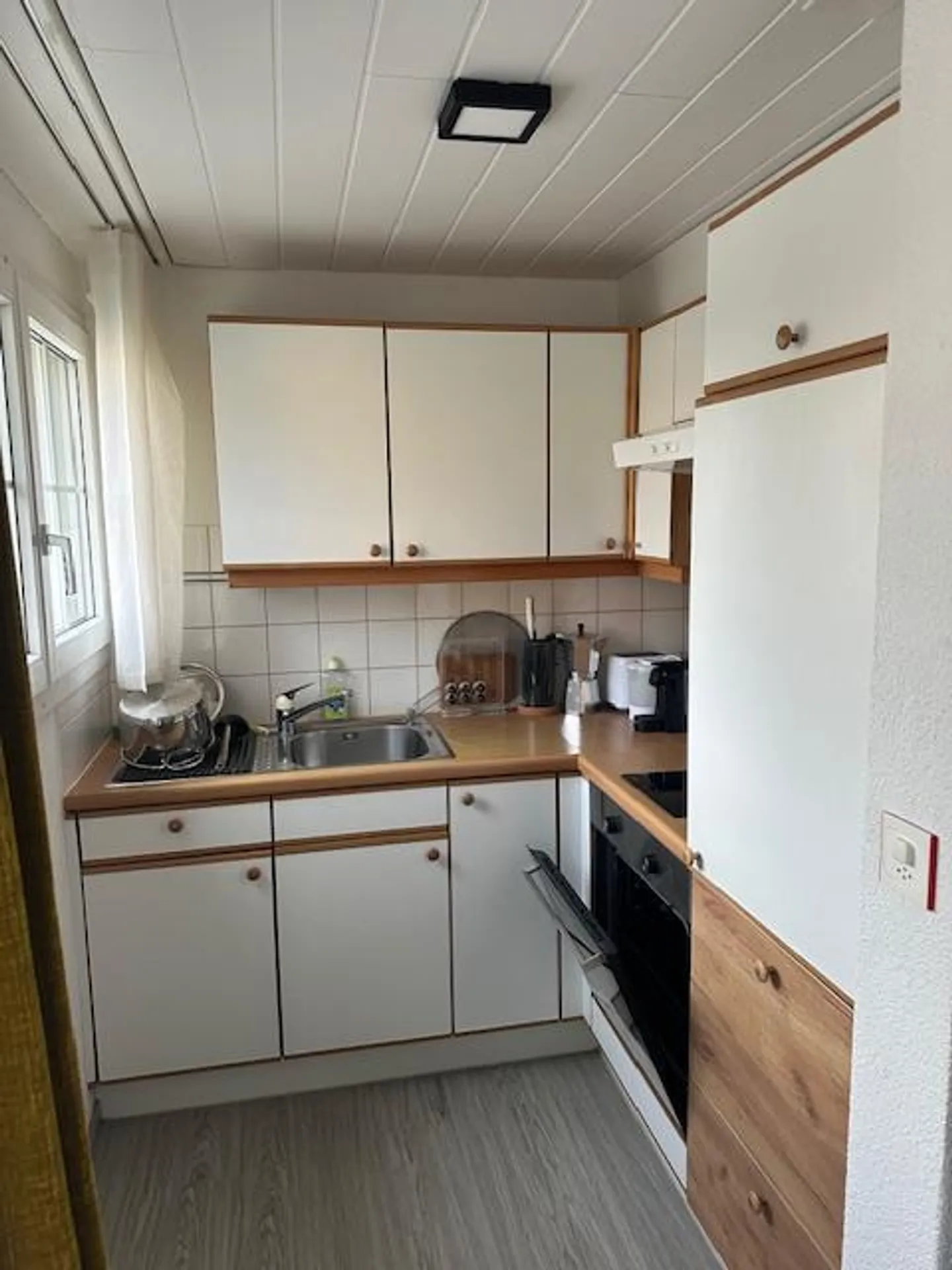 Appartement 1.5 pièces meublé et confortable, bien situé près du lac - Photo 4 sur 5