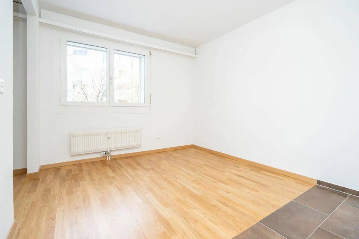 Appartamento studio ristrutturato a Urtenen-Schönbühl - Foto 3 di 8