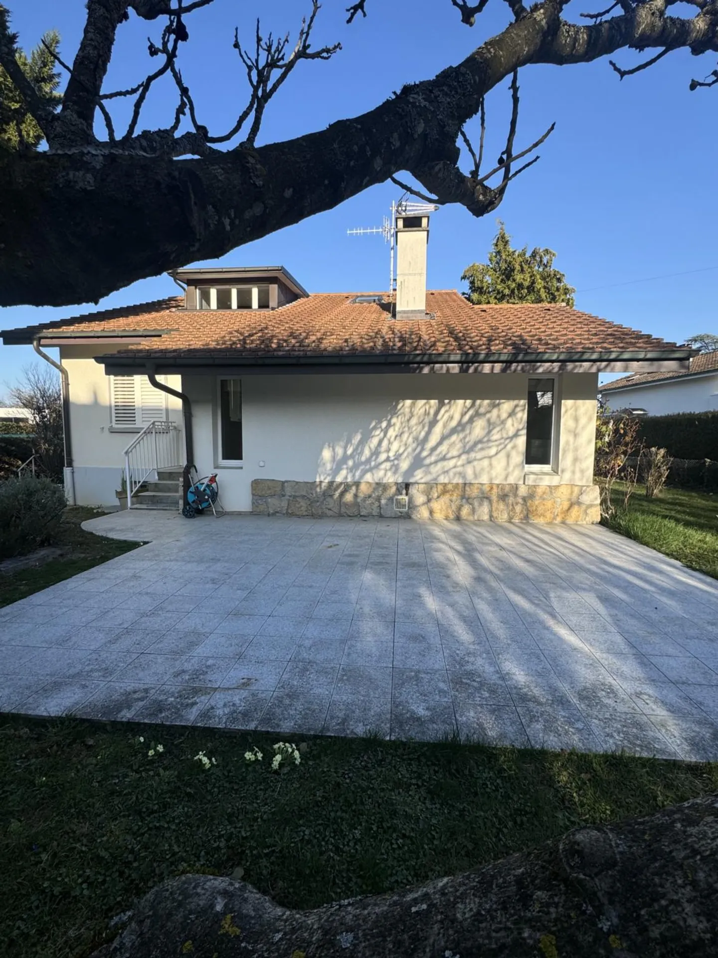 Einfamilienhaus mit unabhängigem Studio in Chambésy - Foto 2 von 19