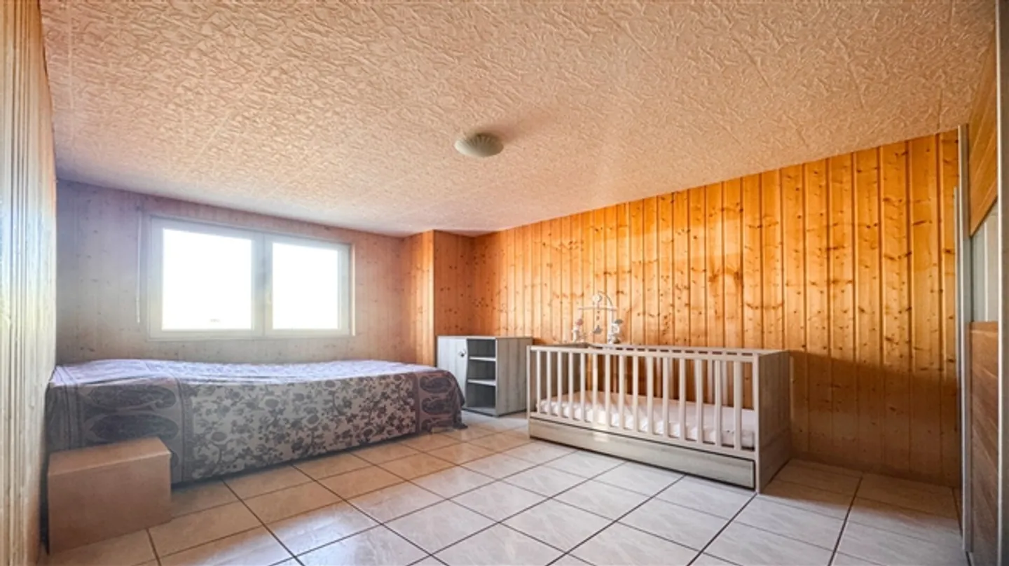 «Bereits vermietete Handwerkshallen und eine 5.5-Zimmer-Wohnung.» - Foto 9 von 14