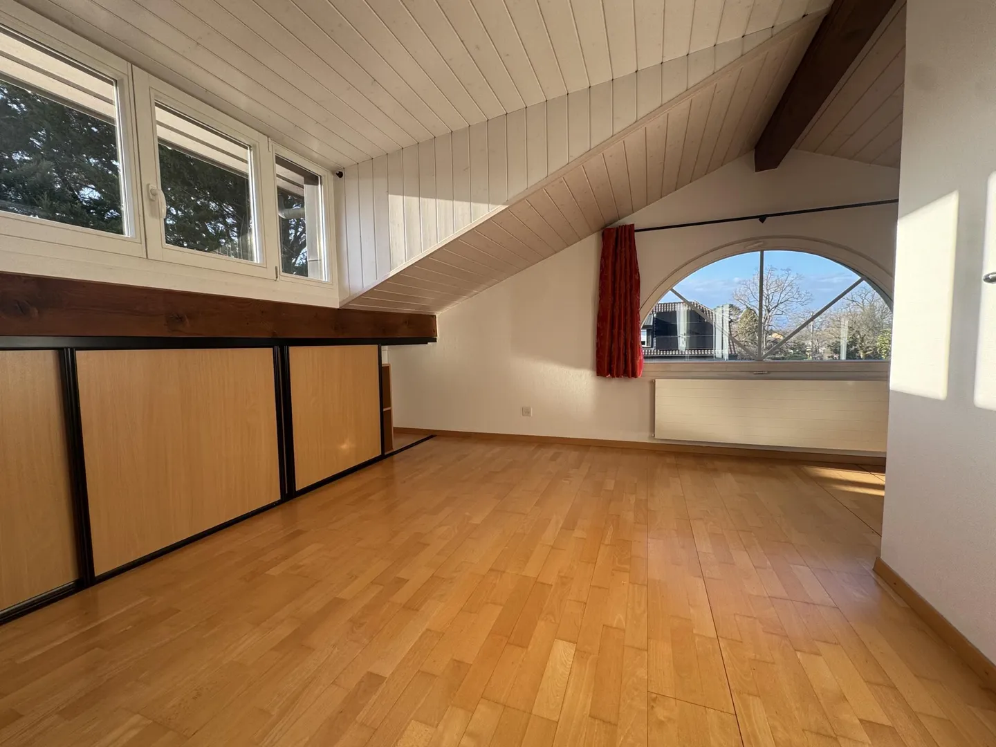 Einfamilienhaus mit unabhängigem Studio in Chambésy - Foto 11 von 19