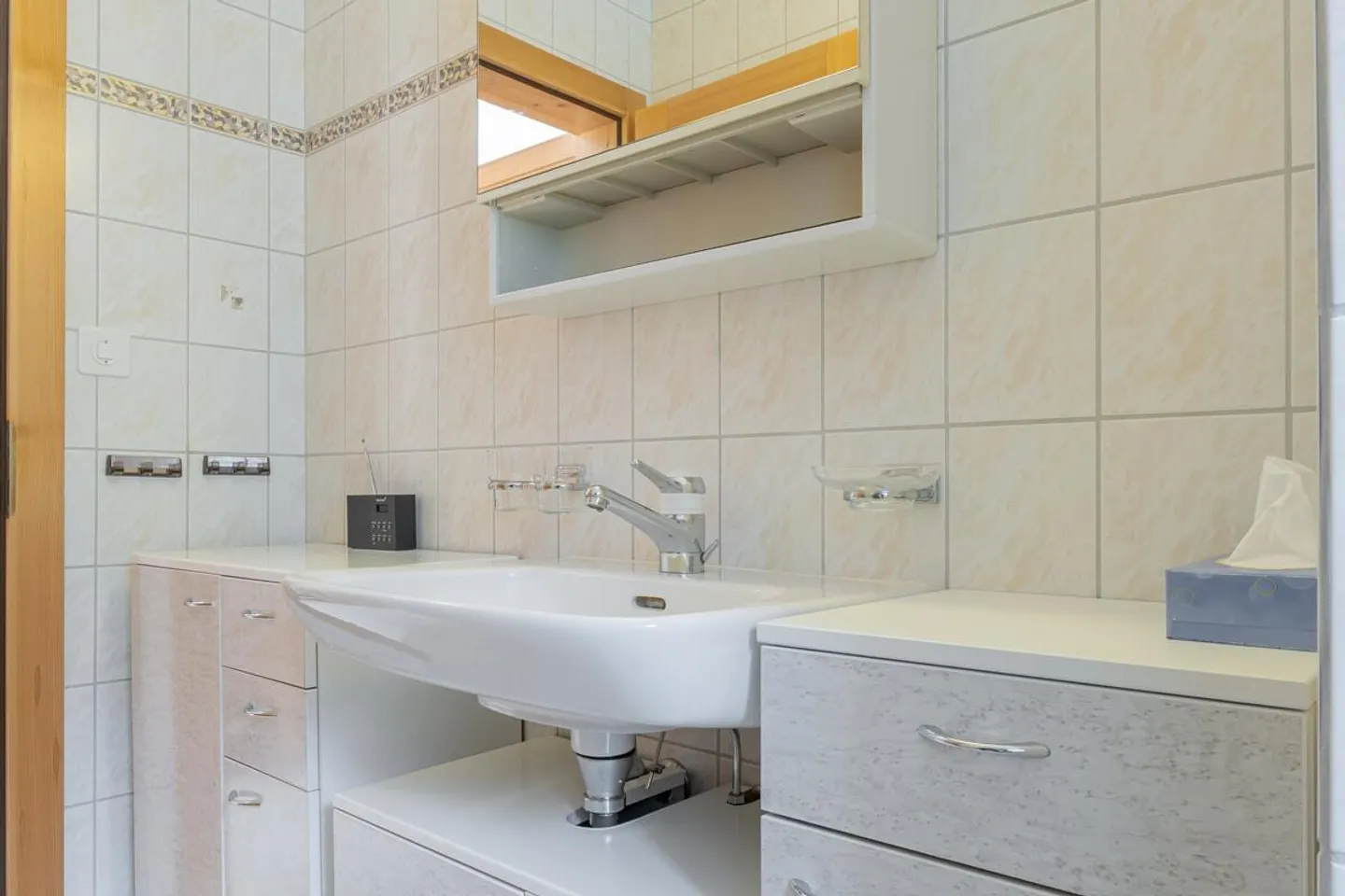 Charmante appartement 2.5 pièces avec vue imprenable à Ulrichen - Photo 12 sur 14