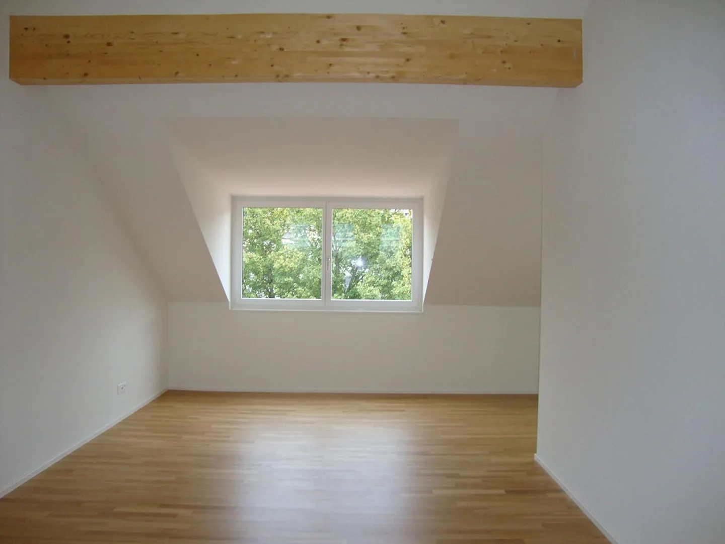 Appartement sous les combles lumineux et confortable - Photo 6 sur 11