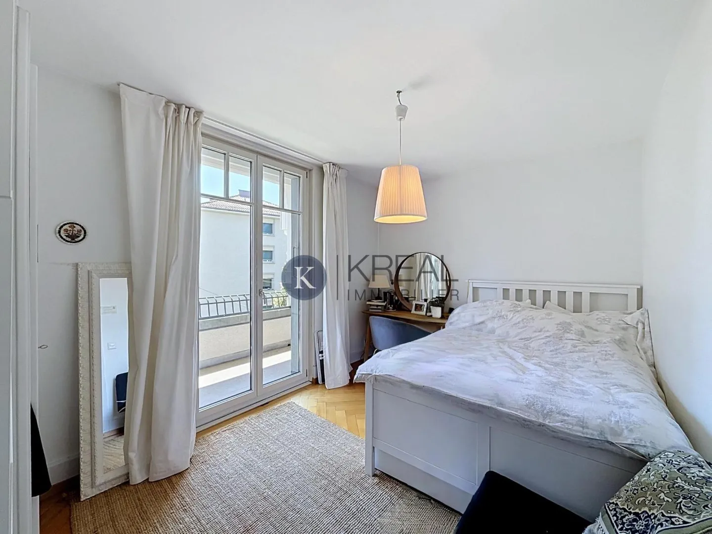 Elegant fully renovated house in Lausanne - Photo 5 of 9