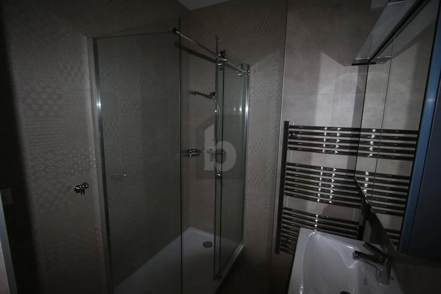 Wohnung mieten - Foto 5 von 6