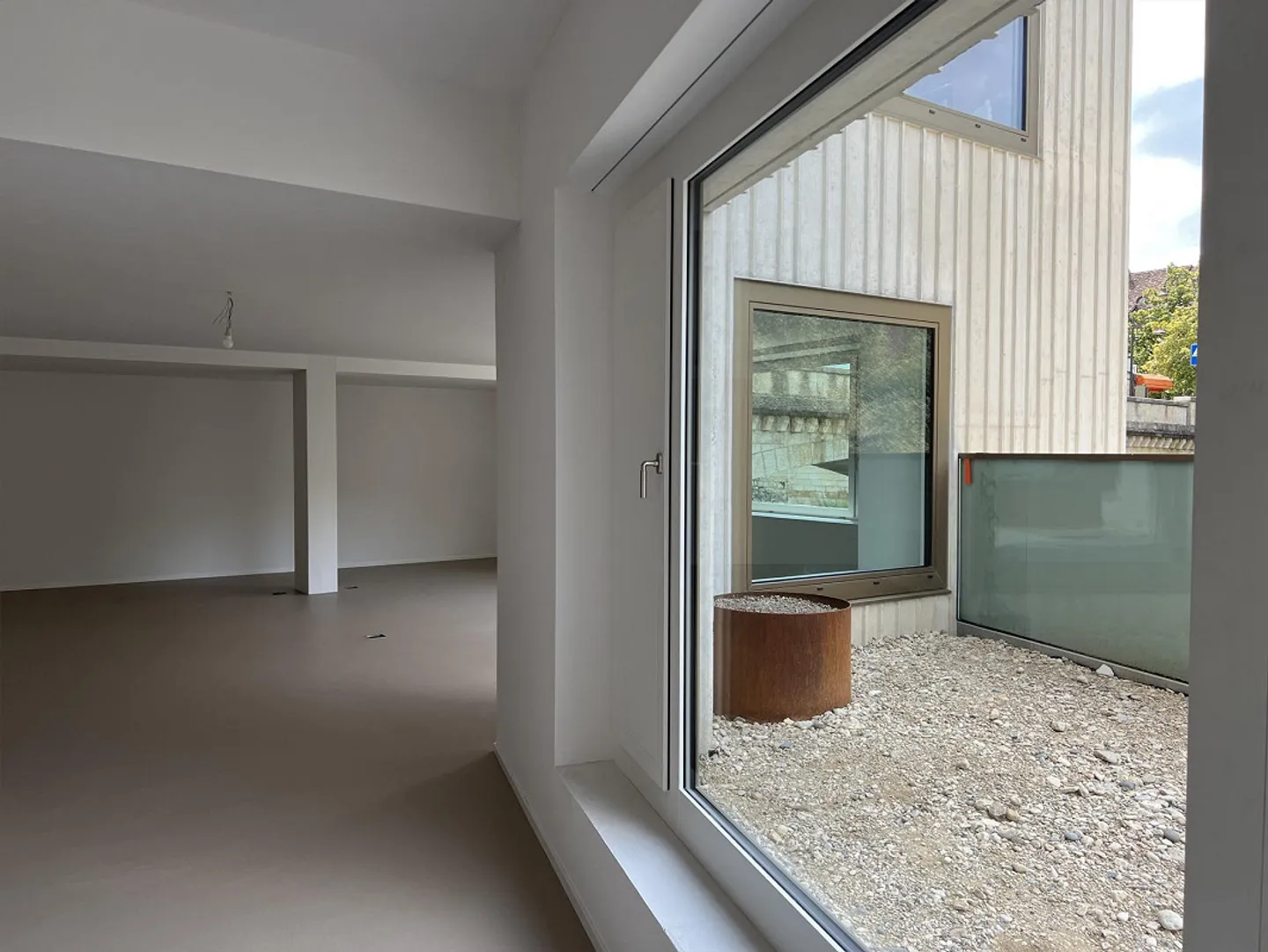 Commercial space directly on the Birs - Photo 6 of 8