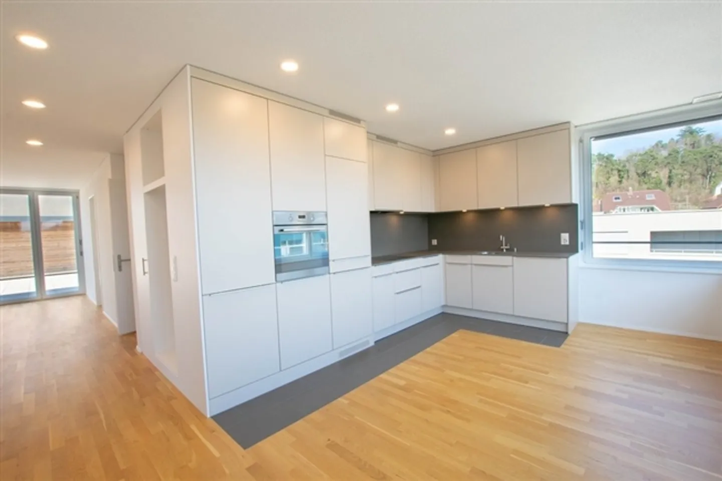 Appartamento in affitto - Foto 3 di 12