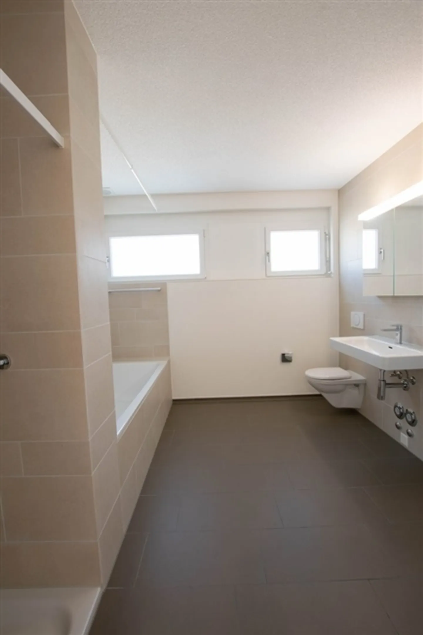 Appartamento in affitto - Foto 8 di 12