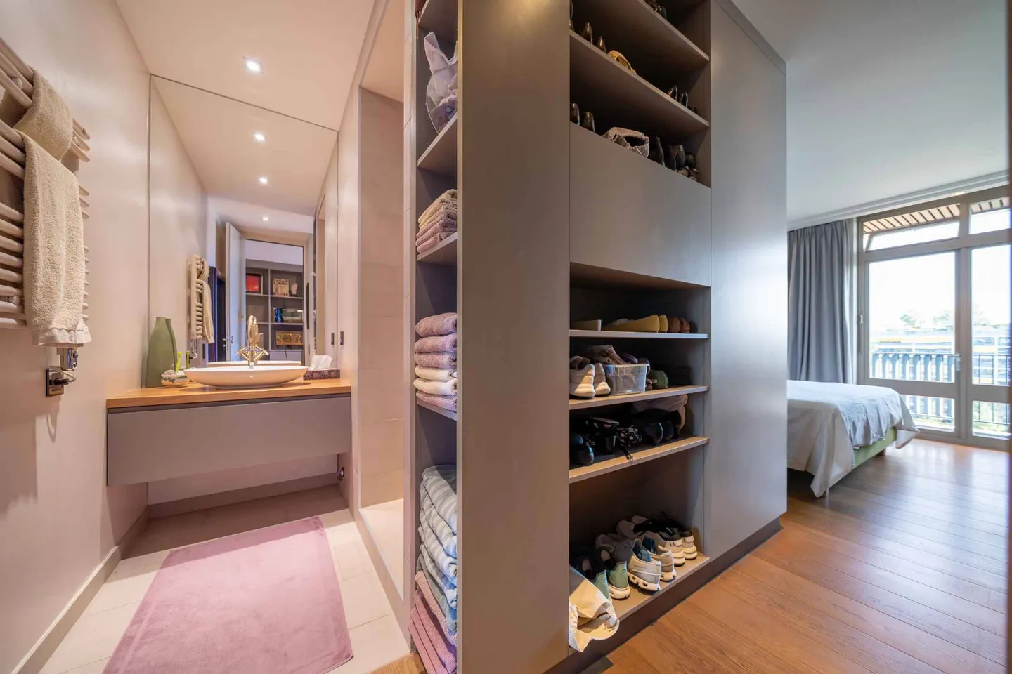 Appartamento di Lusso con Vista Lago - Foto 6 di 9