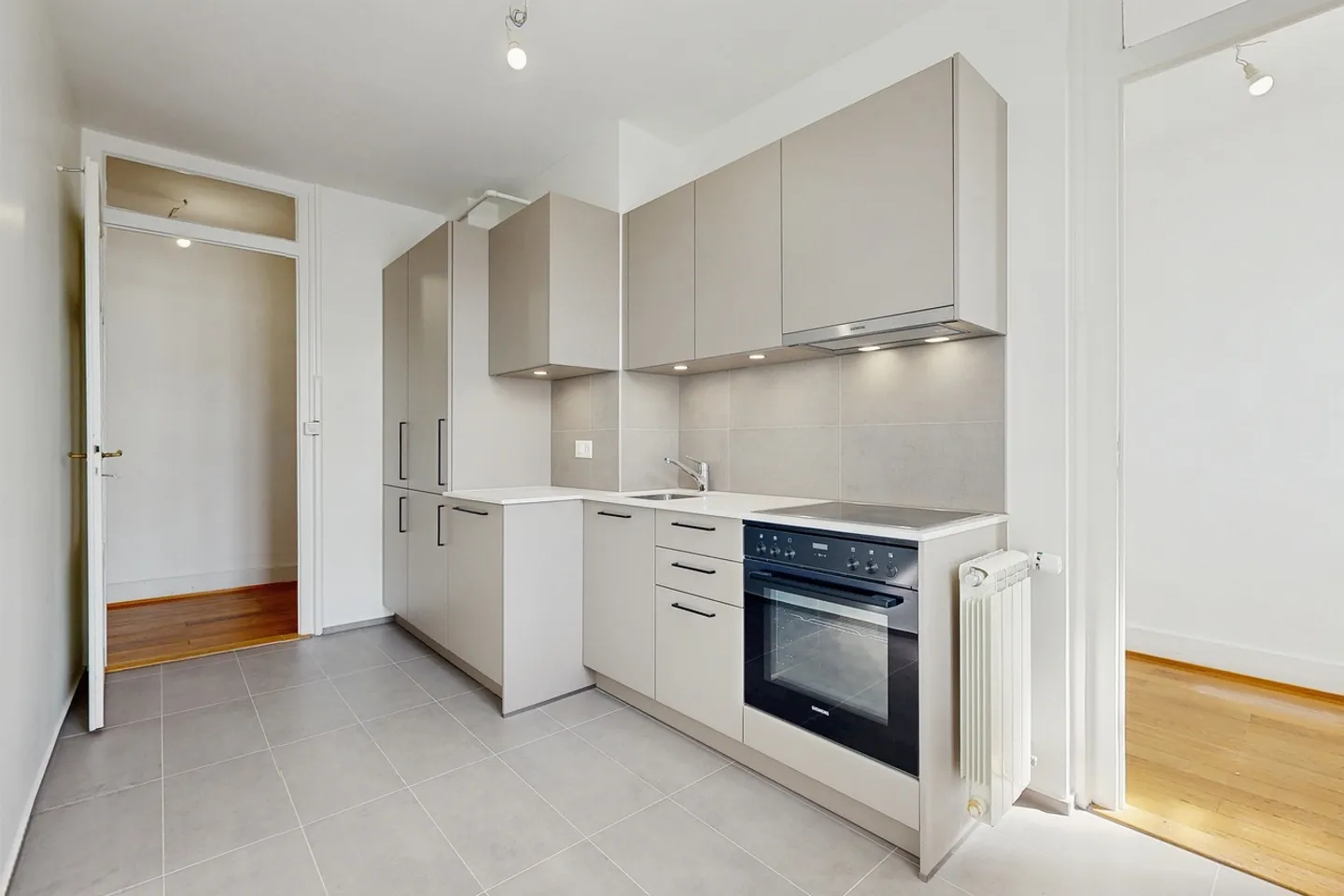 Completely renovated crossing accommodation - Photo 2 of 5