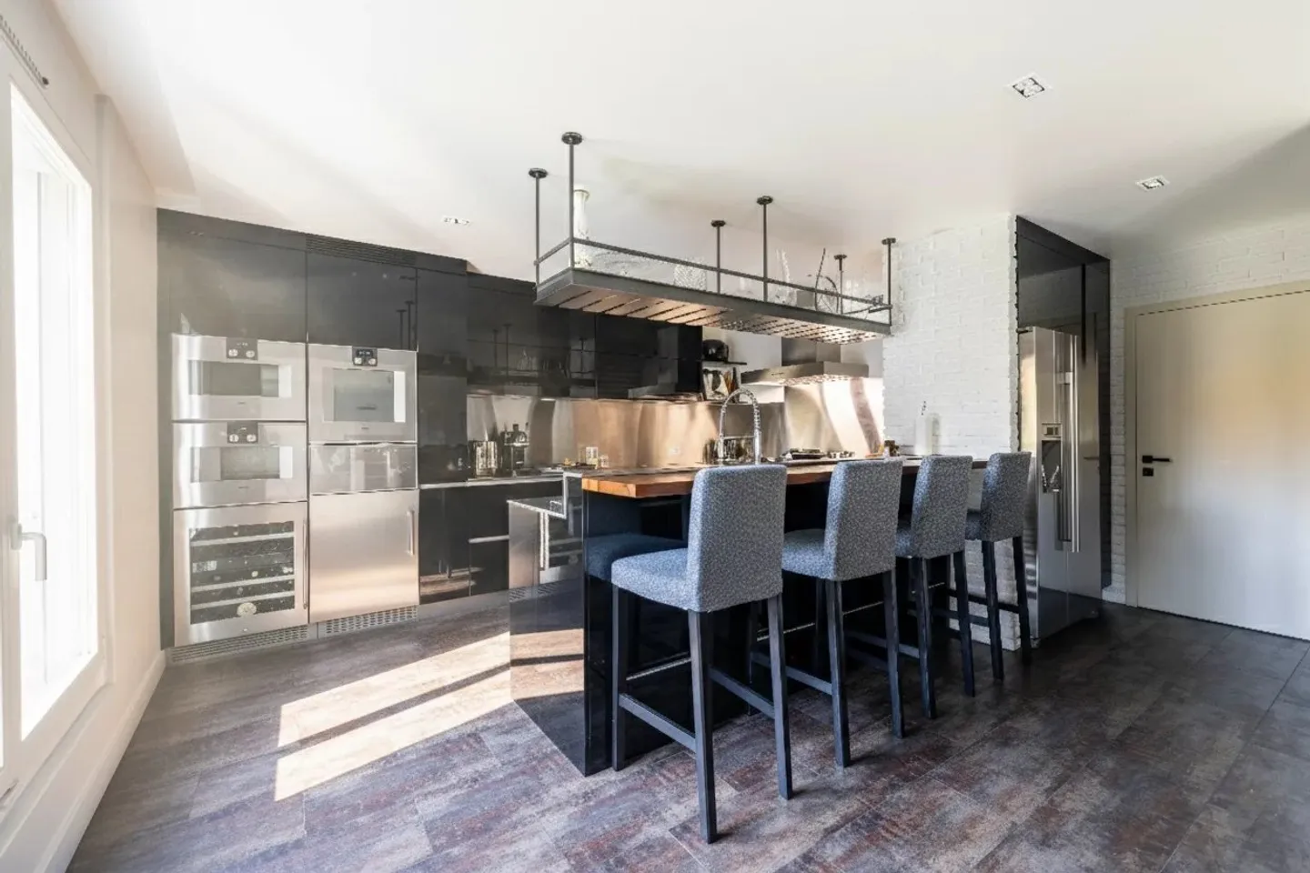 Eleganz und Gelassenheit in Cologny - Außergewöhnliche Wohnung mit Terrassen - Foto 4 von 10