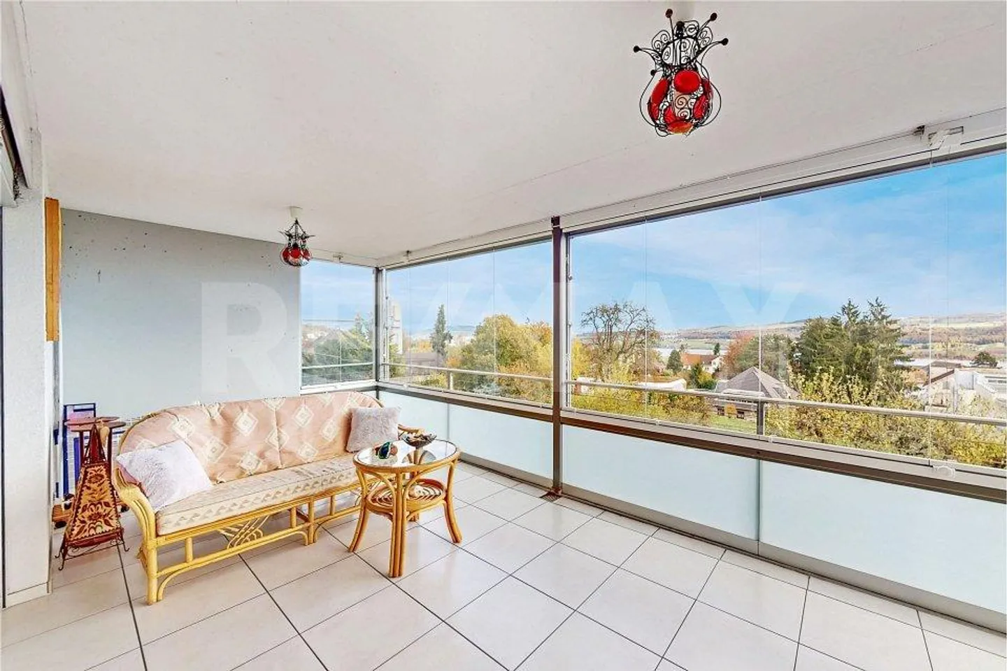 5½ Room Apartment, Elevator, Underground Parking Space Included, Lake View, Glazed... - Photo 7 of 13