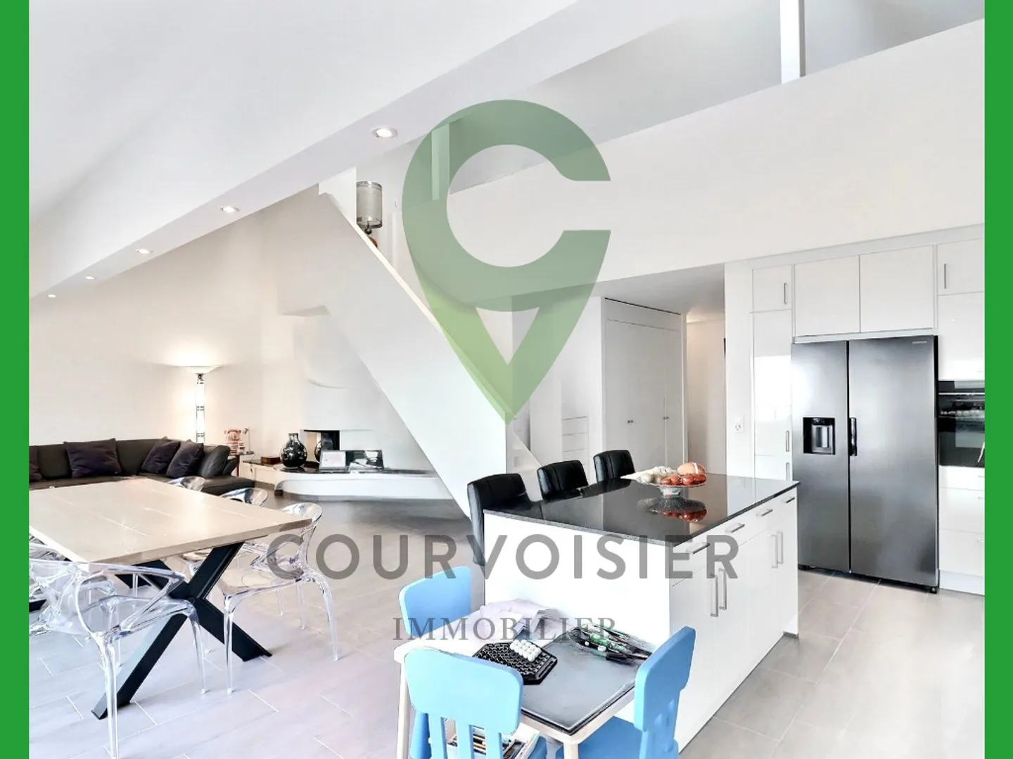 Appartement Élégant avec Vue Époustouflante - Photo 3 sur 16