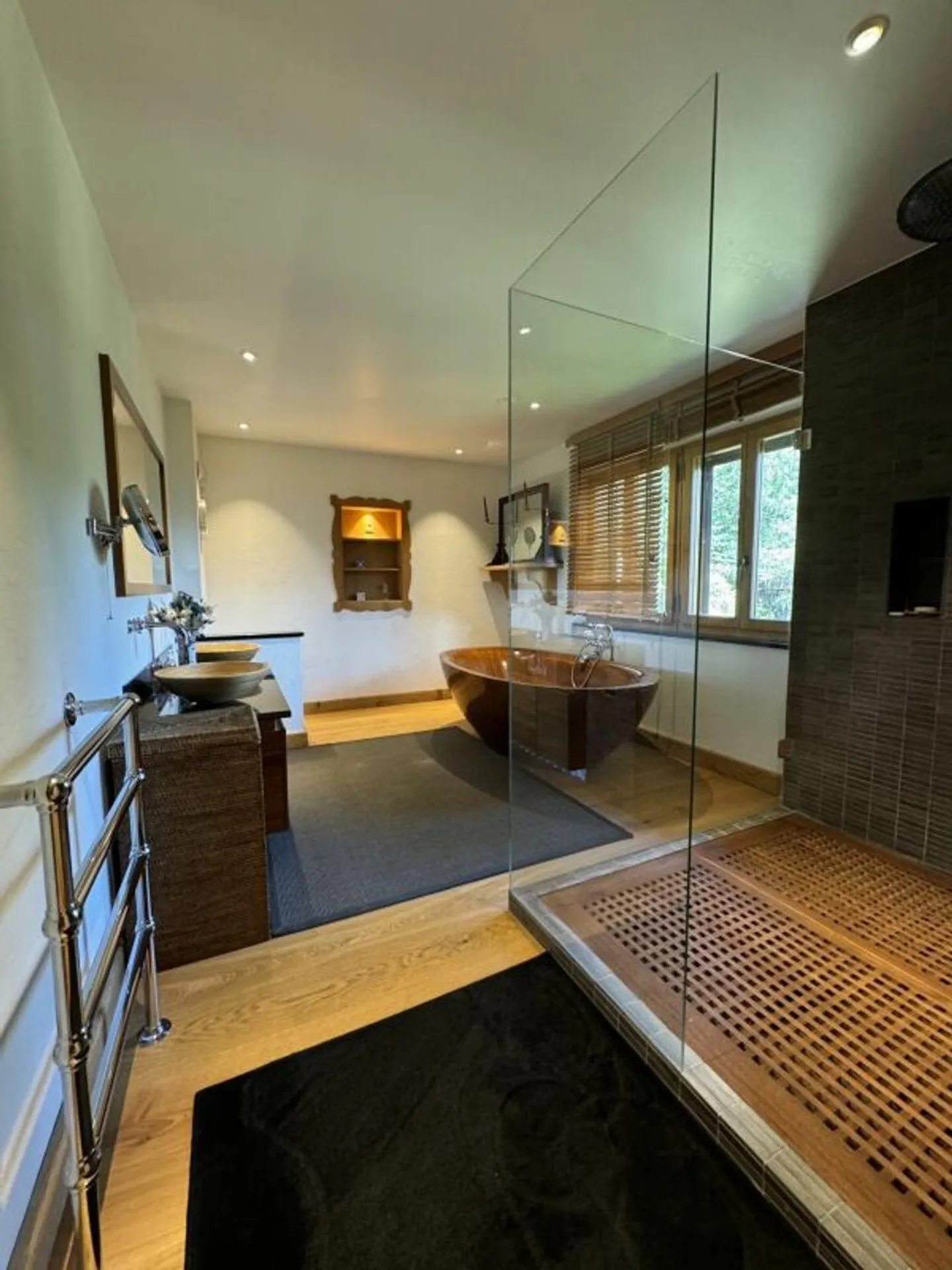 Appartamento 4.5 stanze in affitto a Rougemont - Foto 9 di 11