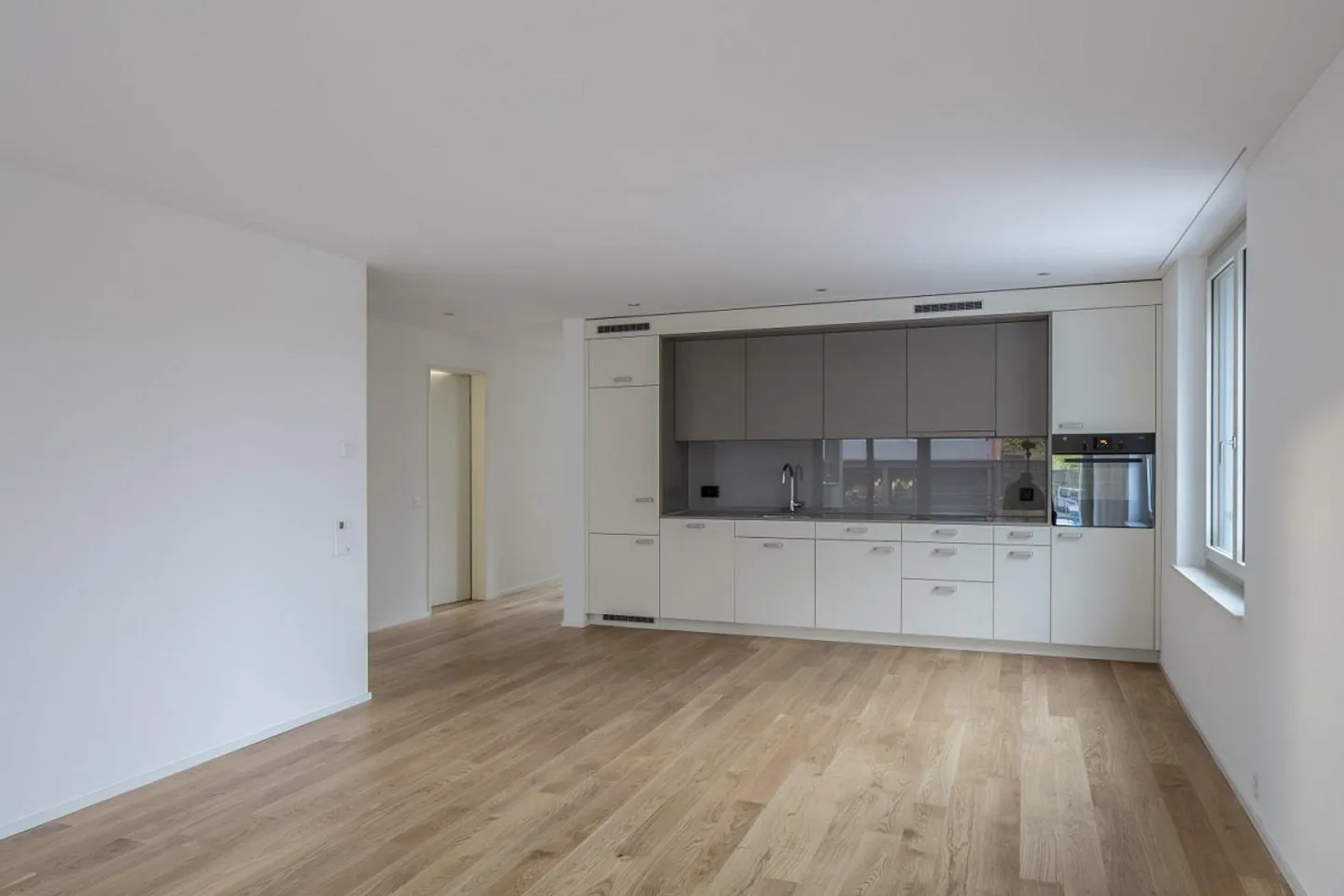 AFFITTARE SENZA DEPOSITO - Affittiamo questo bell'appartamento in una posizione verde - Foto 3 di 6