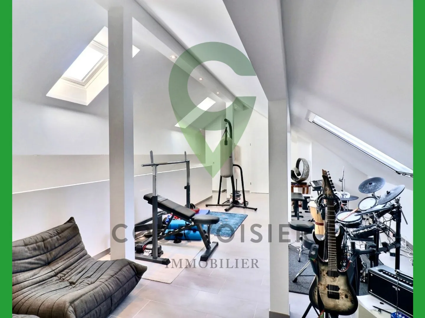 Appartement Élégant avec Vue Époustouflante - Photo 7 sur 16