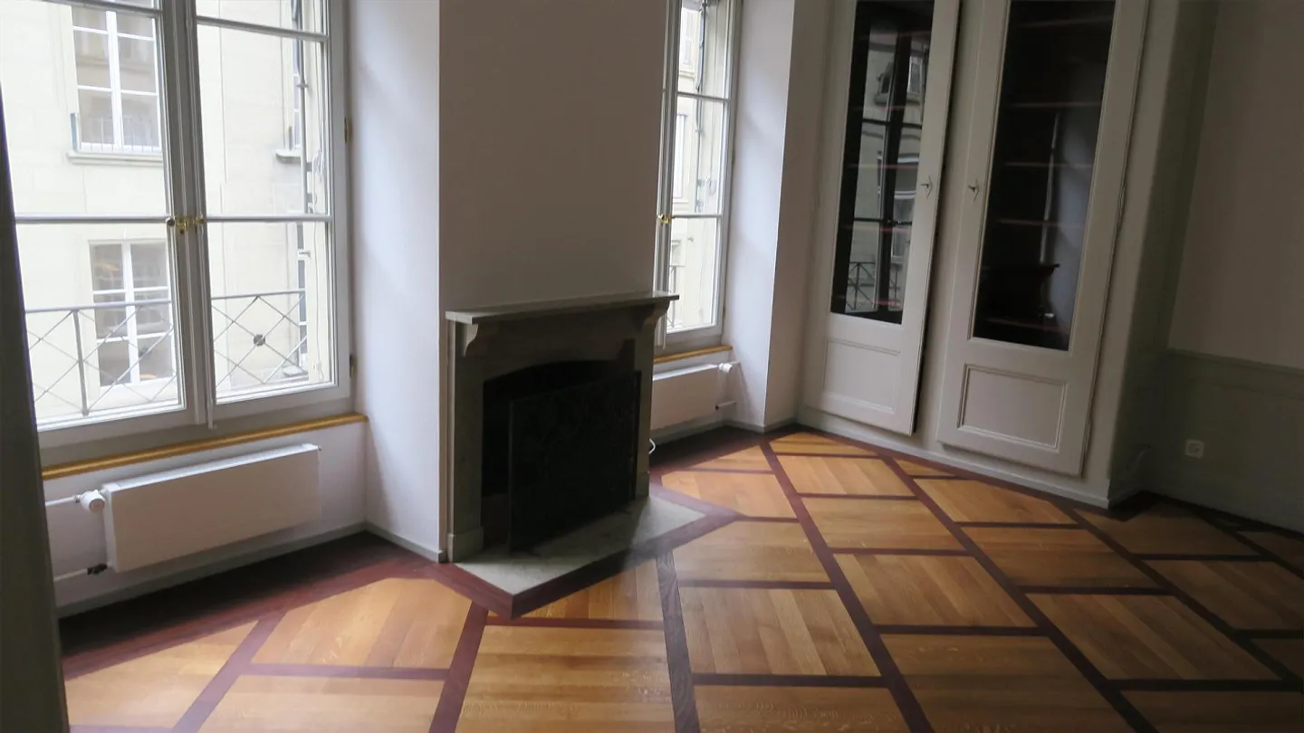 Old Town Apartment with Historical Charm - Photo 2 of 13