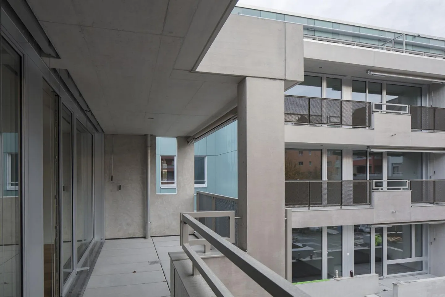 AFFITTARE SENZA DEPOSITO - Affittiamo questo bell'appartamento in una posizione verde - Foto 6 di 6