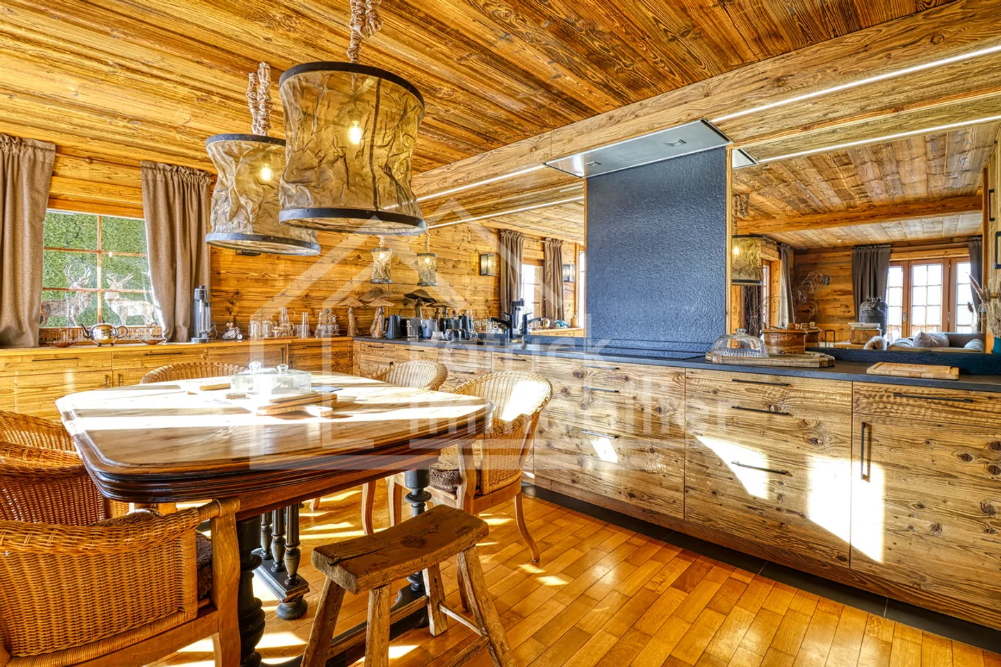 Chalet d'exception rénové - résidence secondaire, vente étrangers - Photo 6 sur 16