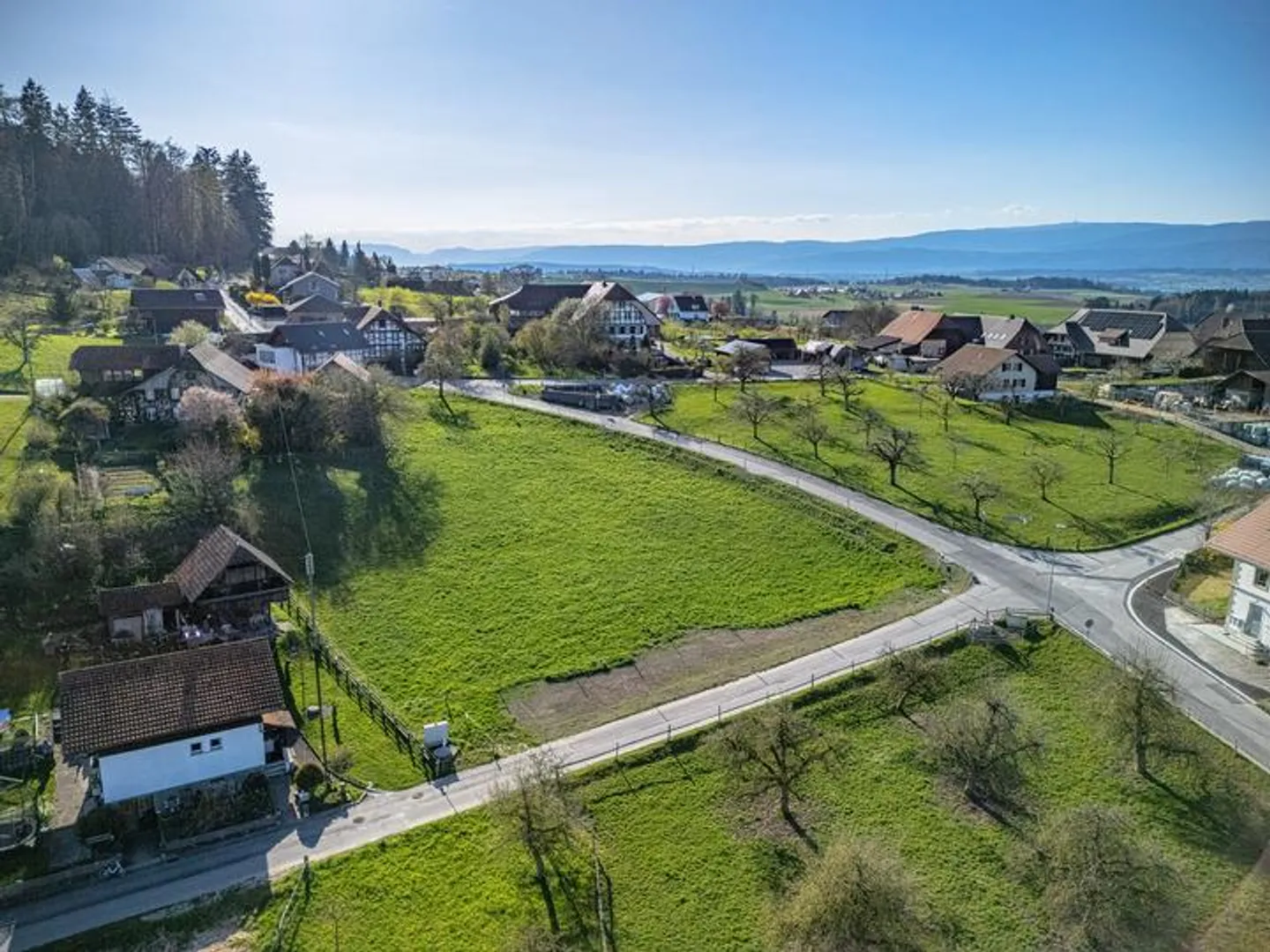 OTTIMO TERRENO EDIFICABILE A SCHÜPFEN - Foto 6 di 8