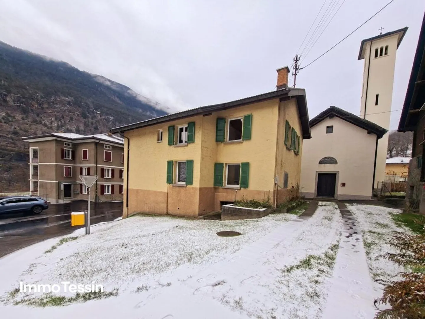 Grosszügiges & komplett renoviertes Haus mit 7 Schlafzimmern an ruh... - Foto 1 von 13