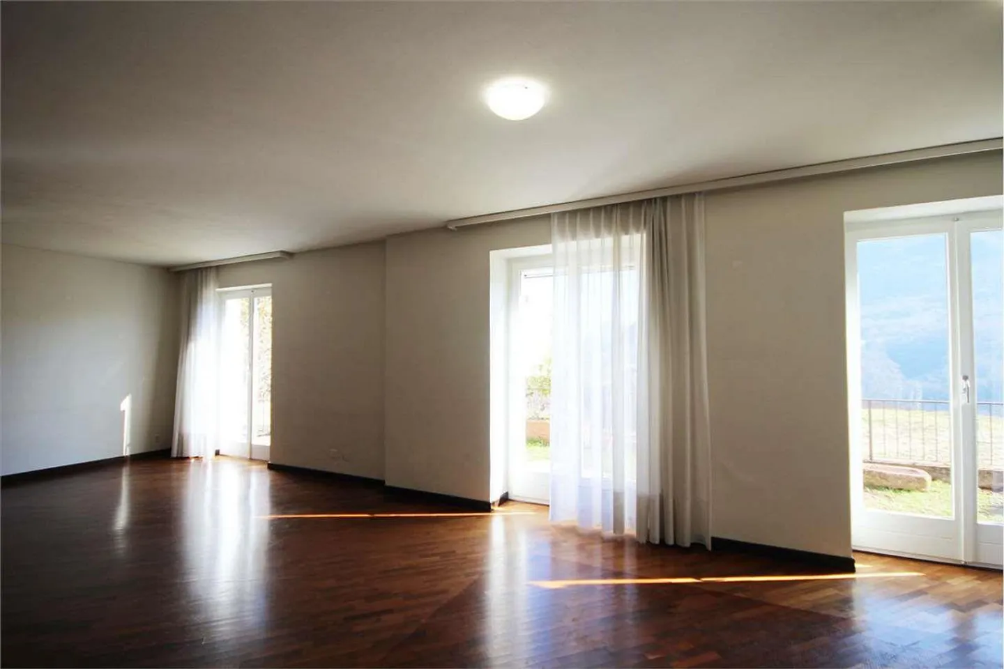 MONTAGNOLA: EINFAMILIENHAUS MIT Blick - Foto 2 von 9