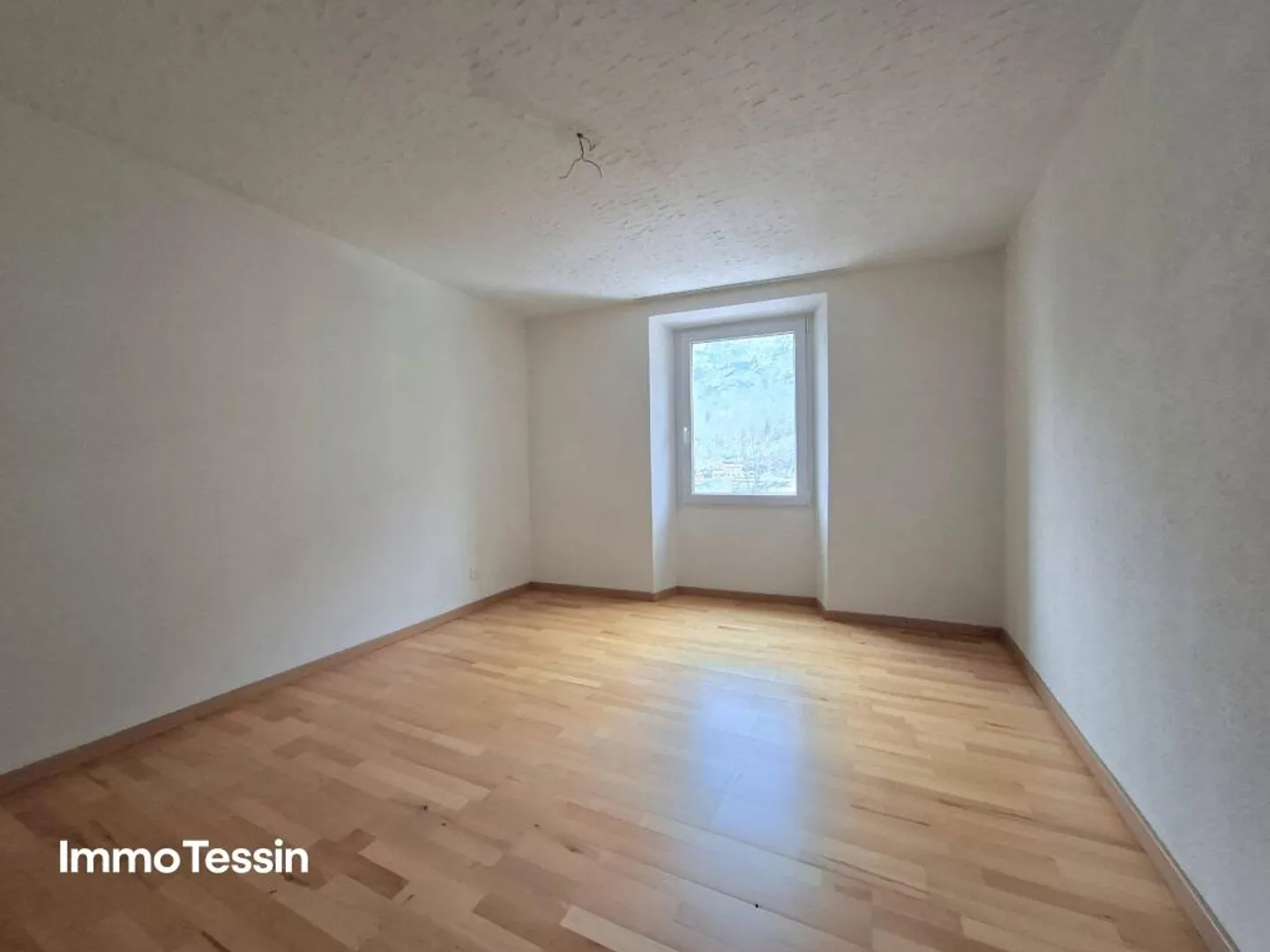 Grosszügiges & komplett renoviertes Haus mit 7 Schlafzimmern an ruh... - Foto 8 von 13