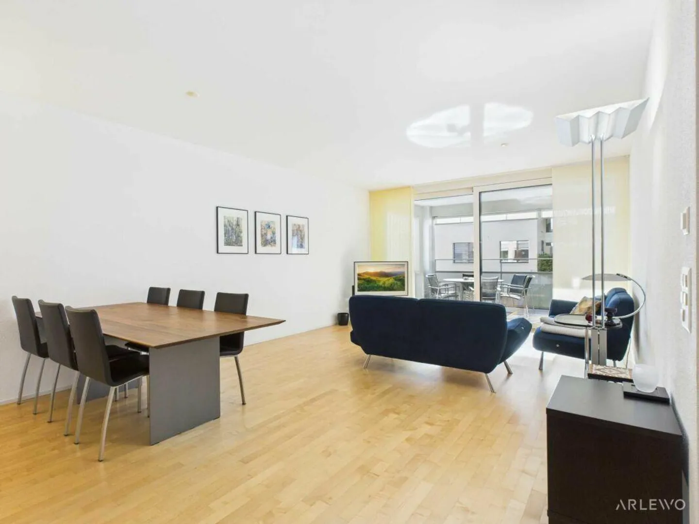 Vivere moderno con vista sulle montagne - Foto 4 di 12