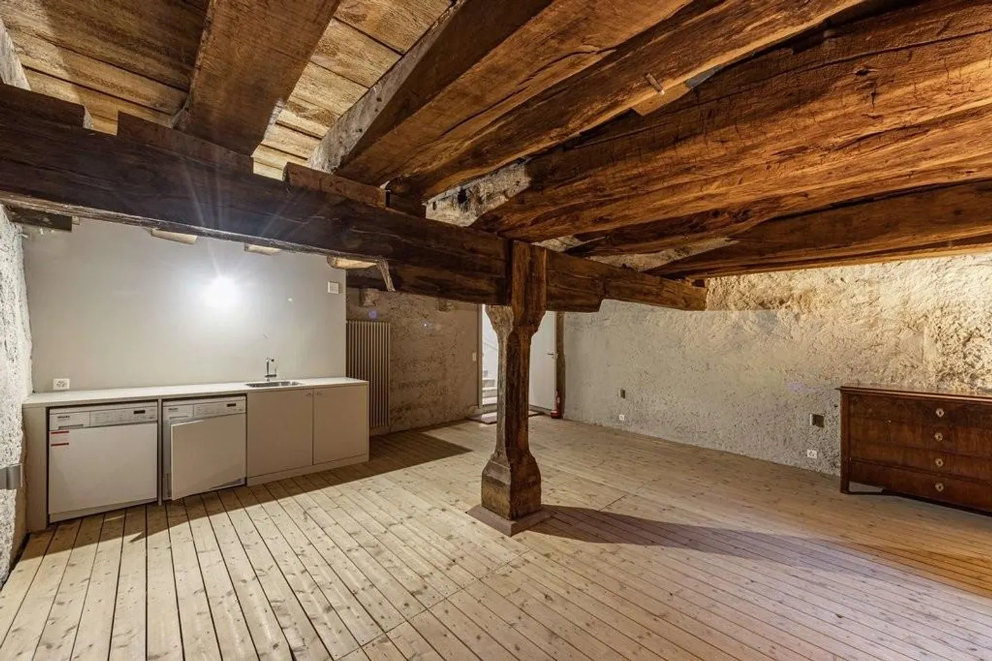 Appartamento di lusso nel centro storico con terrazza giardino in posizione esclusiva - Foto 11 di 12