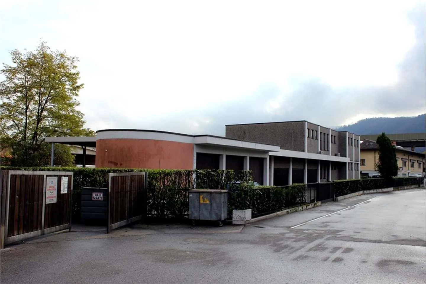 Proprietà commerciale a Balerna - Foto 2 di 2
