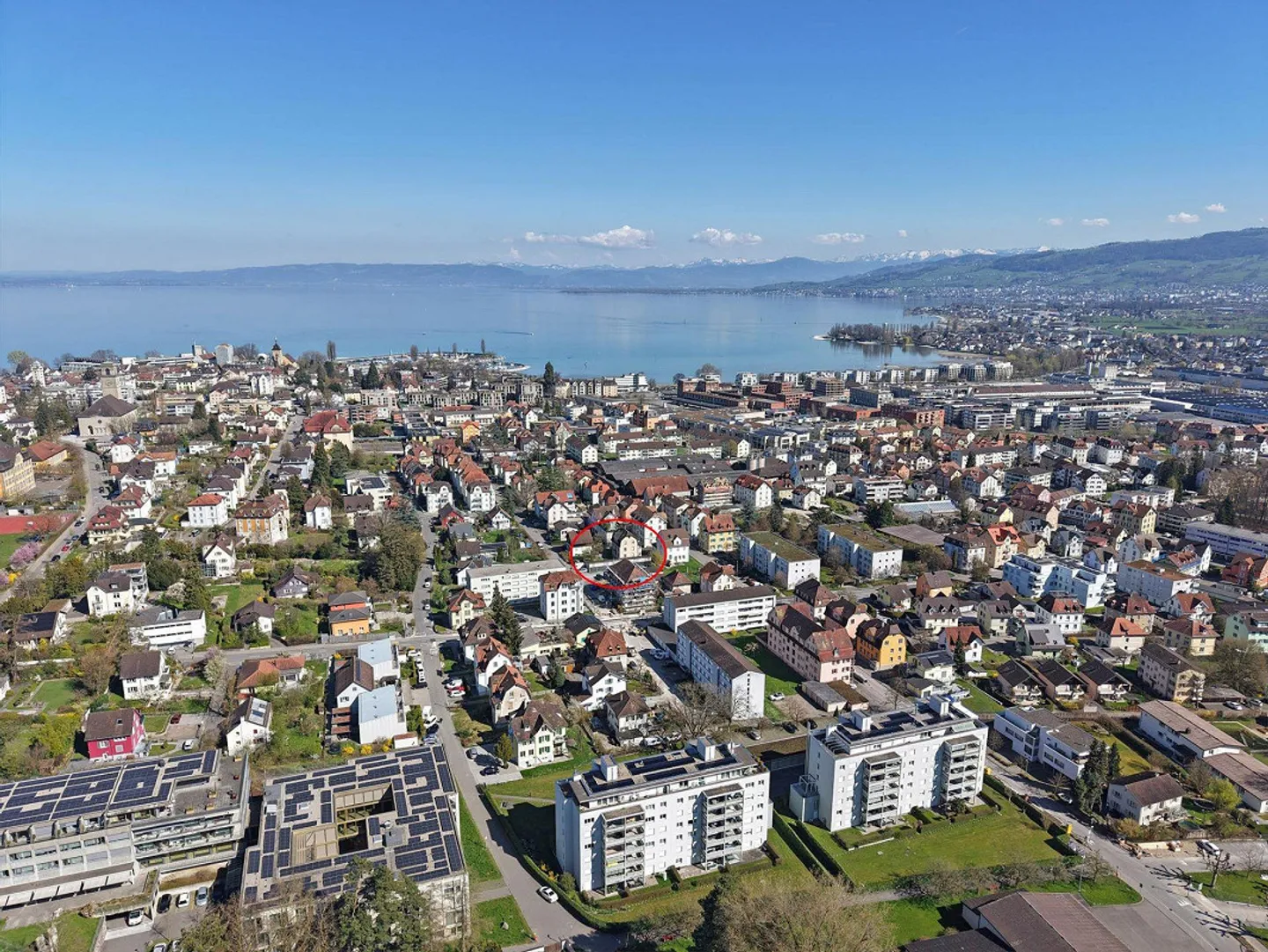 Modernes Apartment mit Balkon - Foto 8 von 8