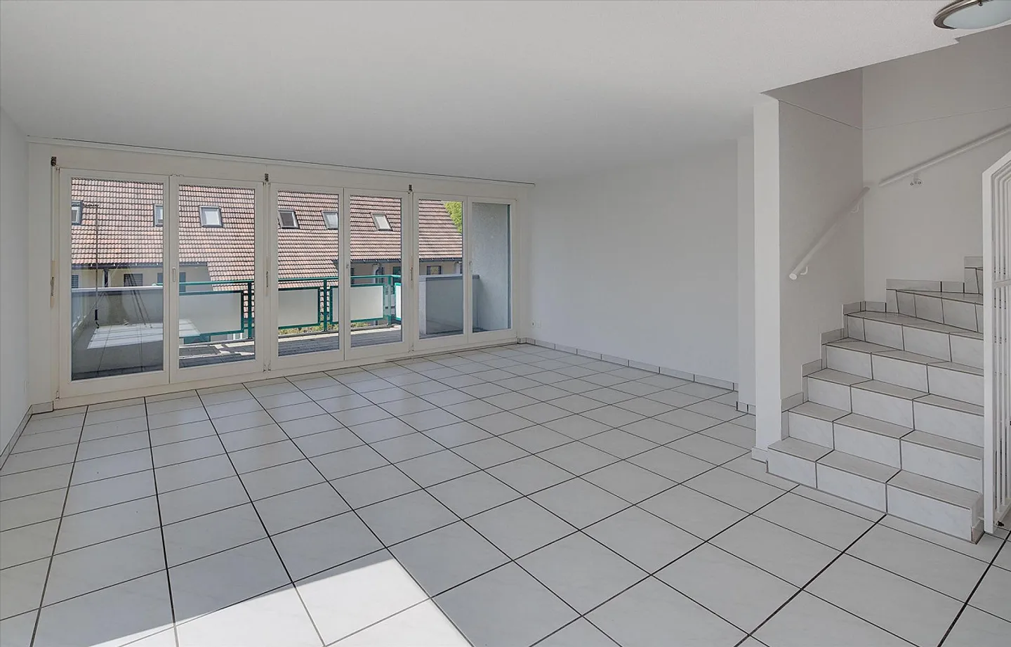 Maisonette close to the train station! - Photo 2 of 7