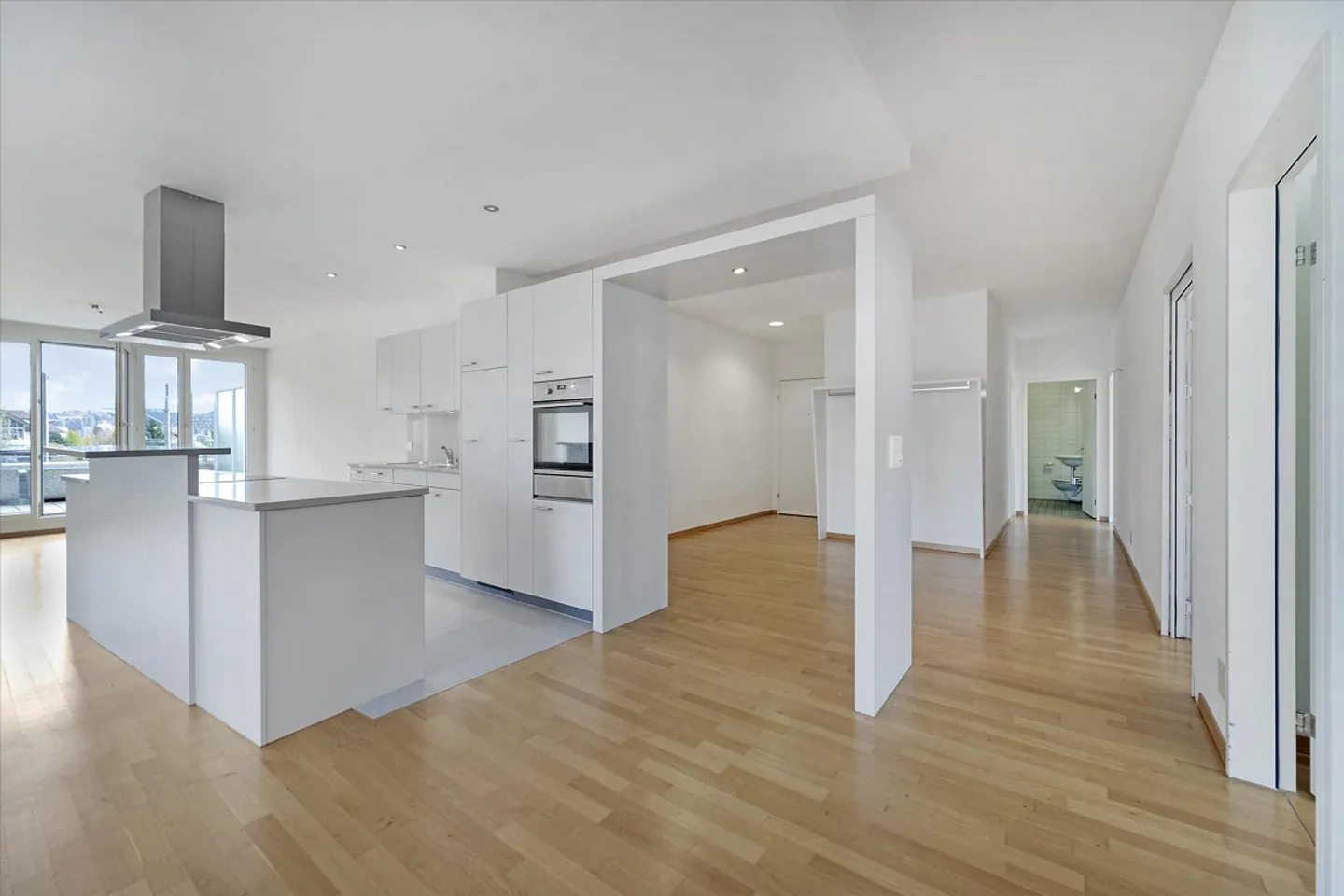 Idéal pour une grande famille ou un appartement partagé ! - Photo 1 sur 9