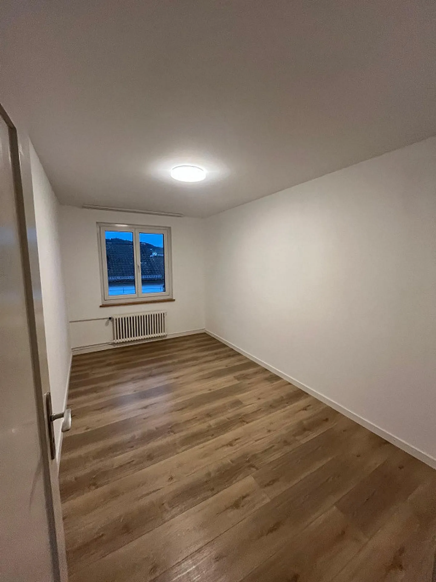 Appartement 5 pièces avec jardin ou bureau à partir de fév/mars - Photo 5 sur 7