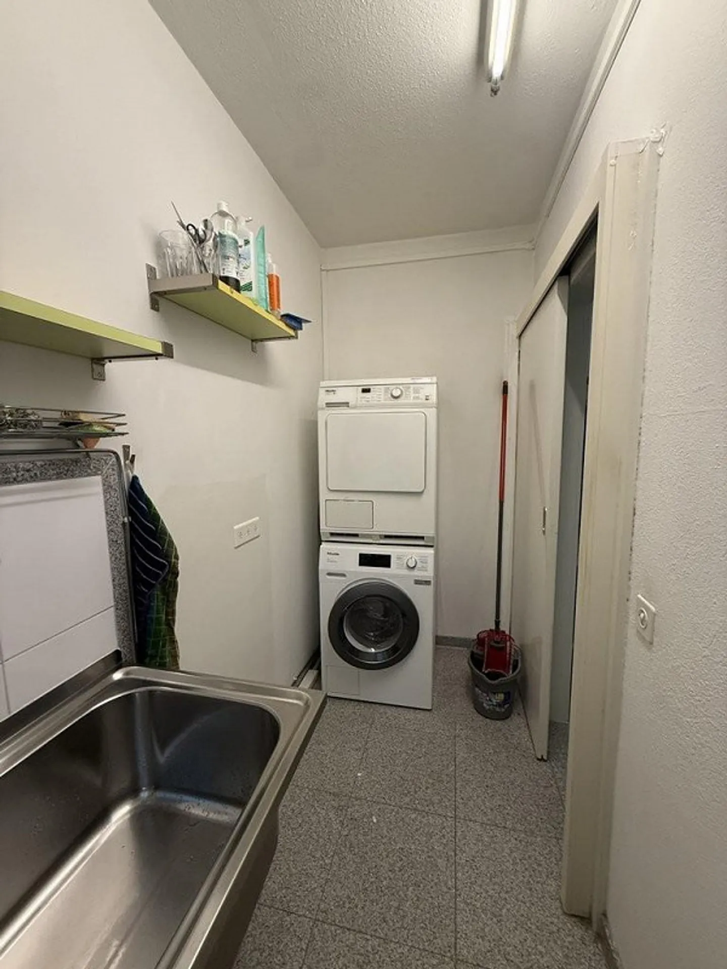 Vos nouveaux locaux de bureau/pratique au Hirschengraben ! - Photo 11 sur 11