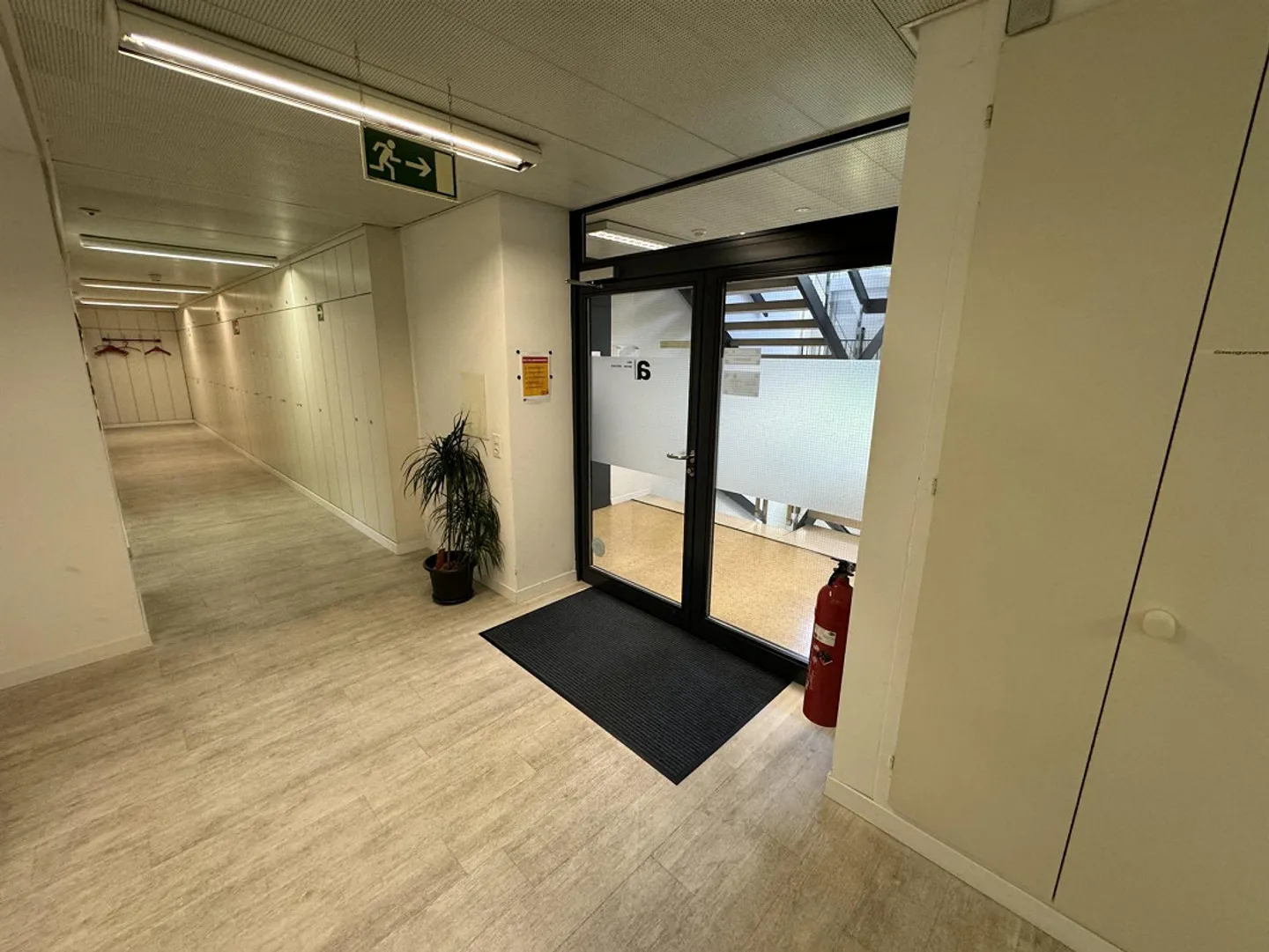 Commercial Property in Thun - Photo 12 of 12