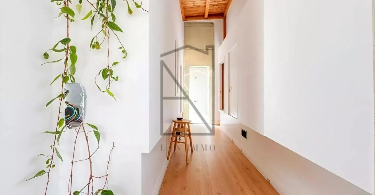 Attique spacieux avec jardin privatif - Photo 7 sur 13