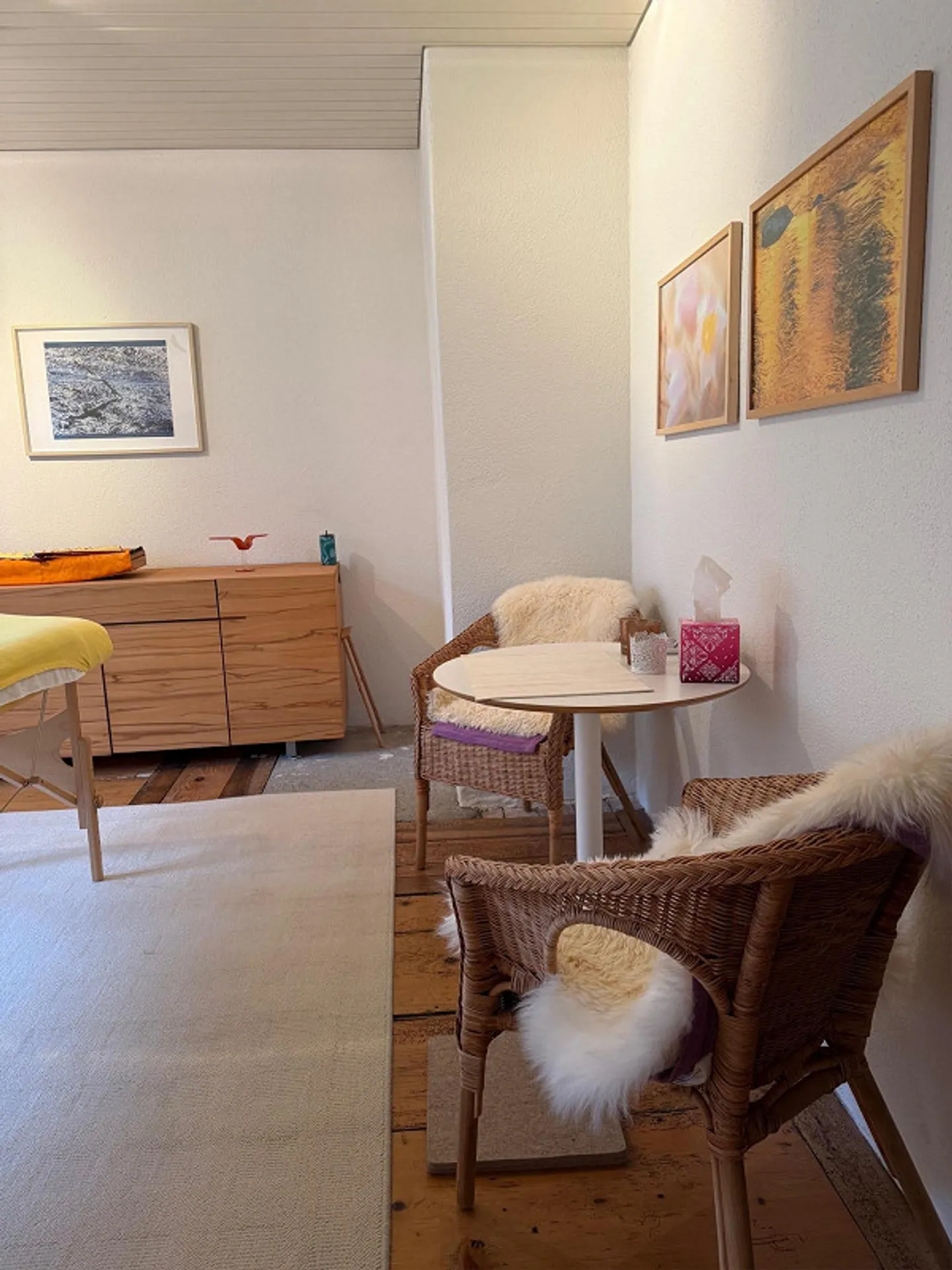 Small office/therapy room in a historic building on Neugasse in Zug - Photo 4 of 4