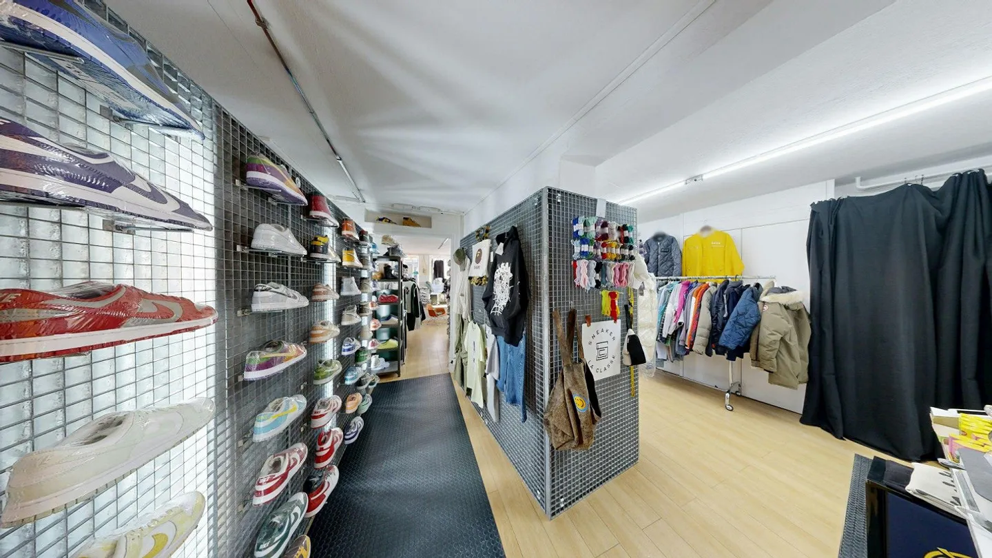Charming retail space in the heart of Zurich's old town - Photo 13 of 13