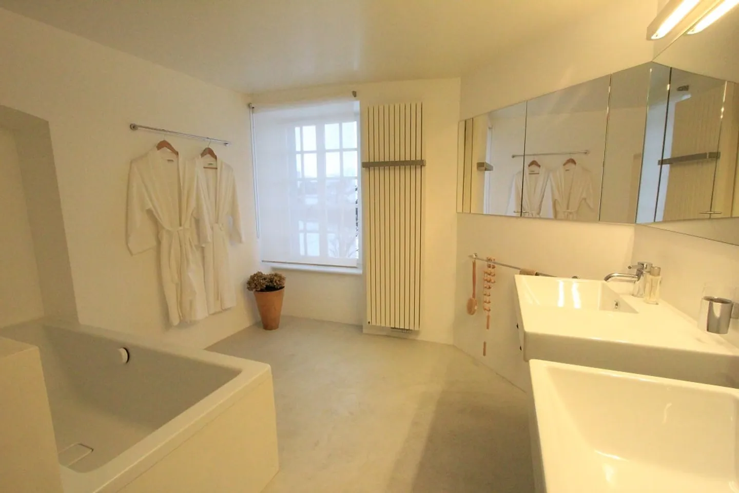Grande proprietà familiare - Foto 10 di 12