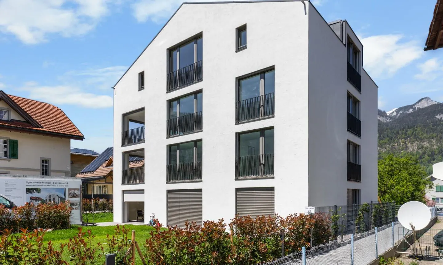 Penthouse moderne avec vue sur les montagnes - Photo 3 sur 11